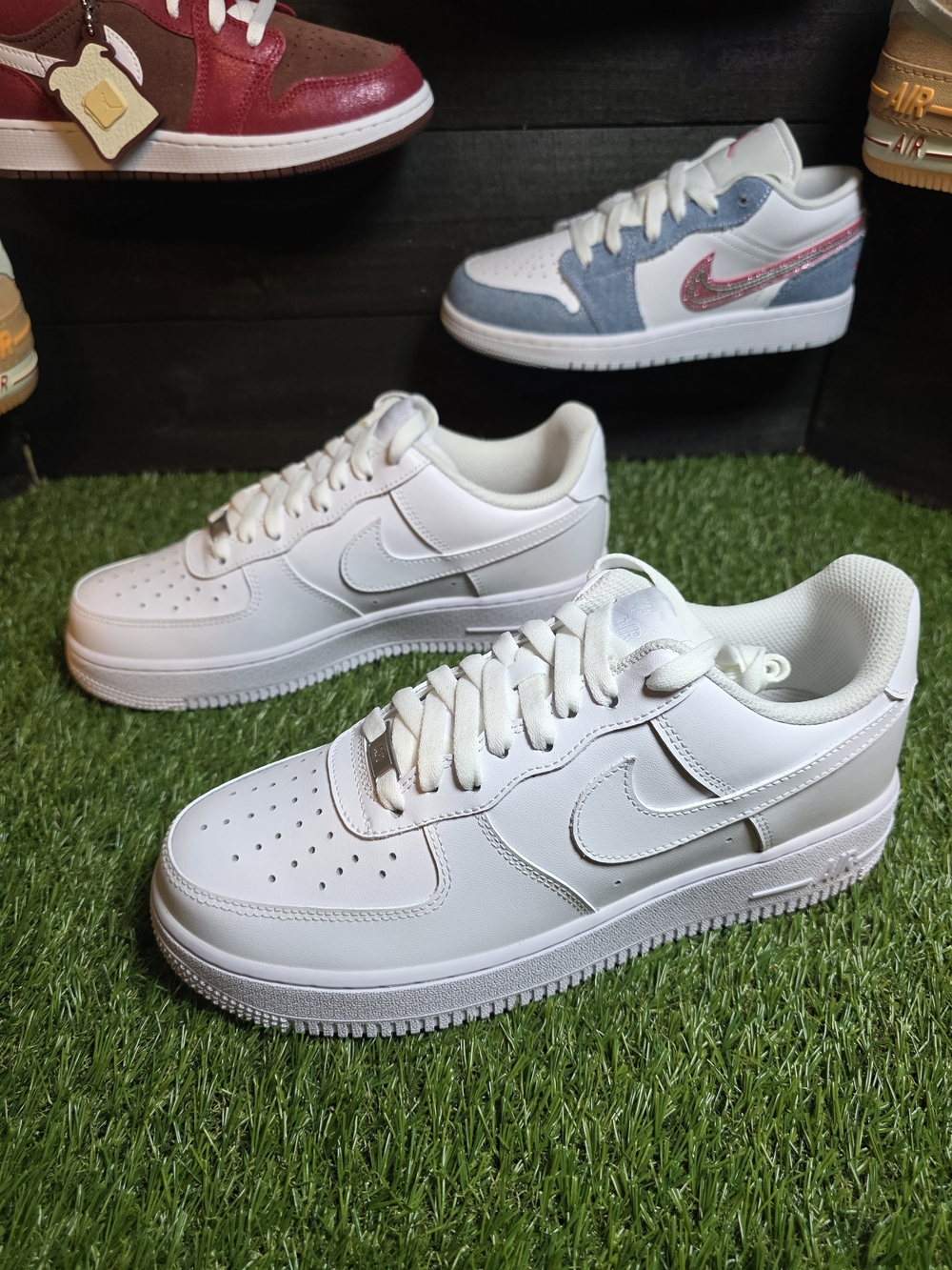 8.5m Nike Air Force 1 07 Low All-White Low-Top Sneakers